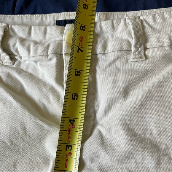 American Eagle Bermuda Shorts, Size 8 (item 2 of 2) - Picture 7 of 12